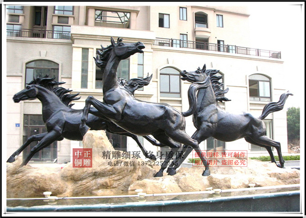 大型銅馬雕塑.jpg 大型銅馬雕塑.jpg