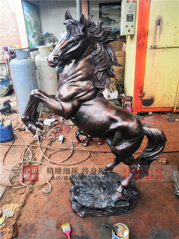 定做銅馬擺件.jpg 定做銅馬擺件.jpg