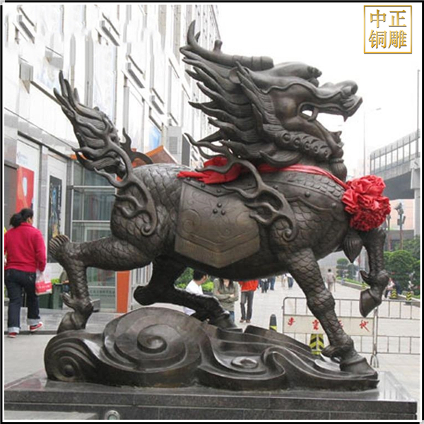 大型門(mén)口鎮(zhèn)宅銅麒麟雕塑.jpg 大型門(mén)口鎮(zhèn)宅銅麒麟雕塑.jpg