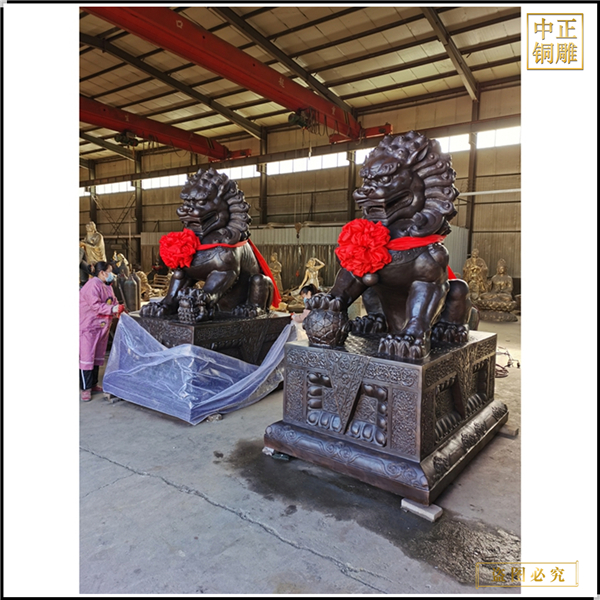 純銅保宅宮門(mén)獅子一對(duì).jpg