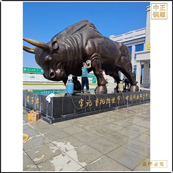 大號(hào)旺市銅牛雕塑價(jià)格.jpg