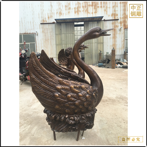 廣場擺放銅天鵝制作.jpg